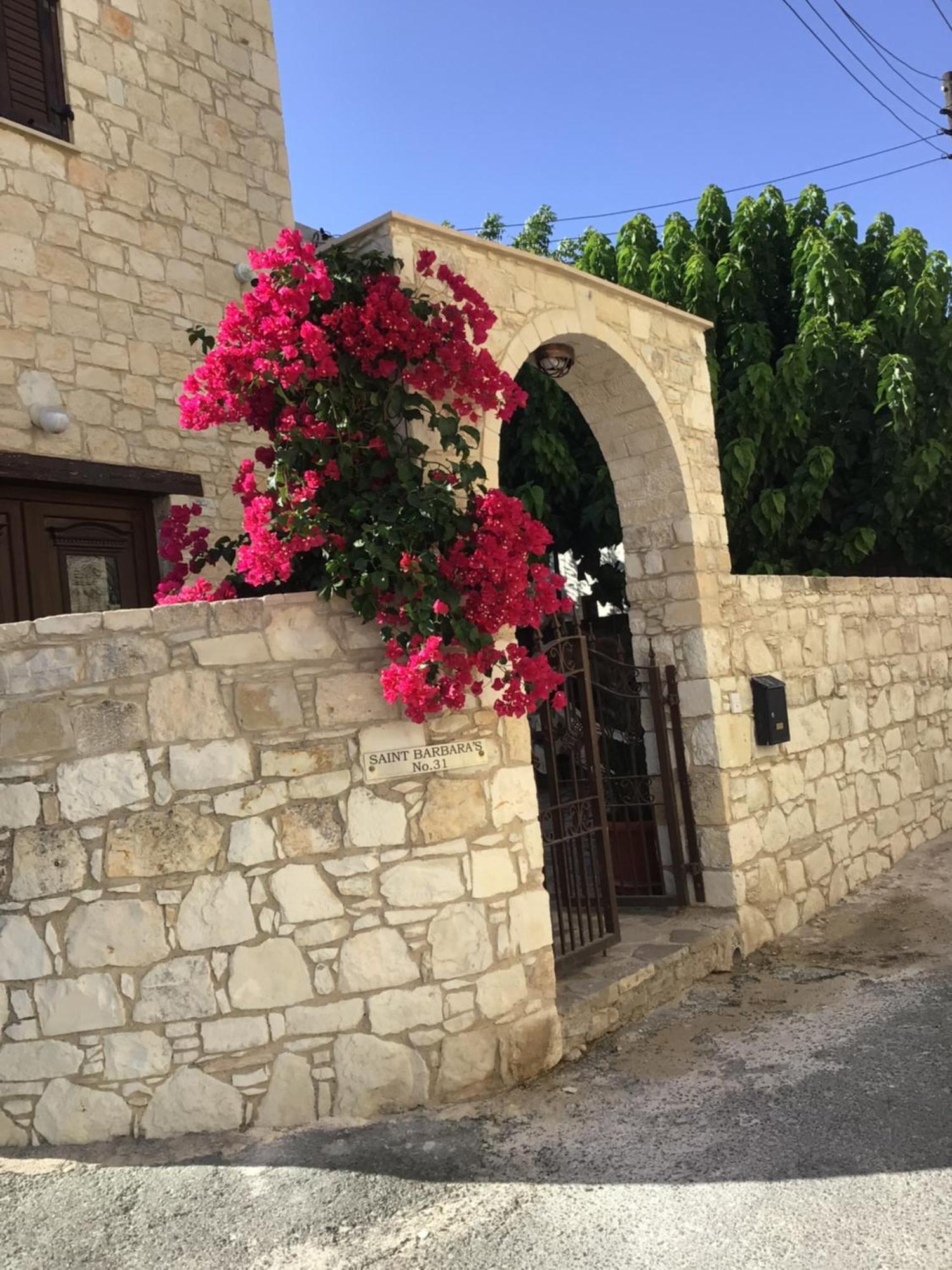 فيلا Salamiou Stone House بافوس المظهر الخارجي الصورة