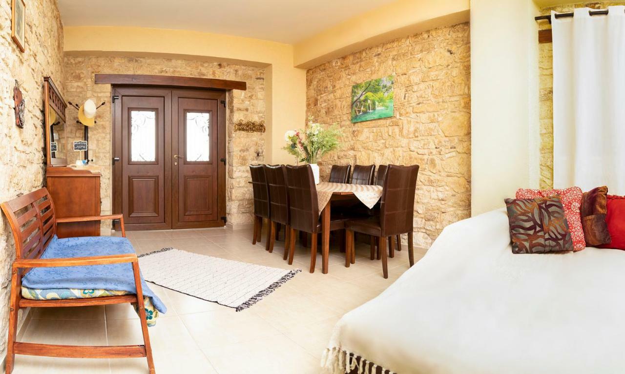 فيلا Salamiou Stone House بافوس المظهر الخارجي الصورة