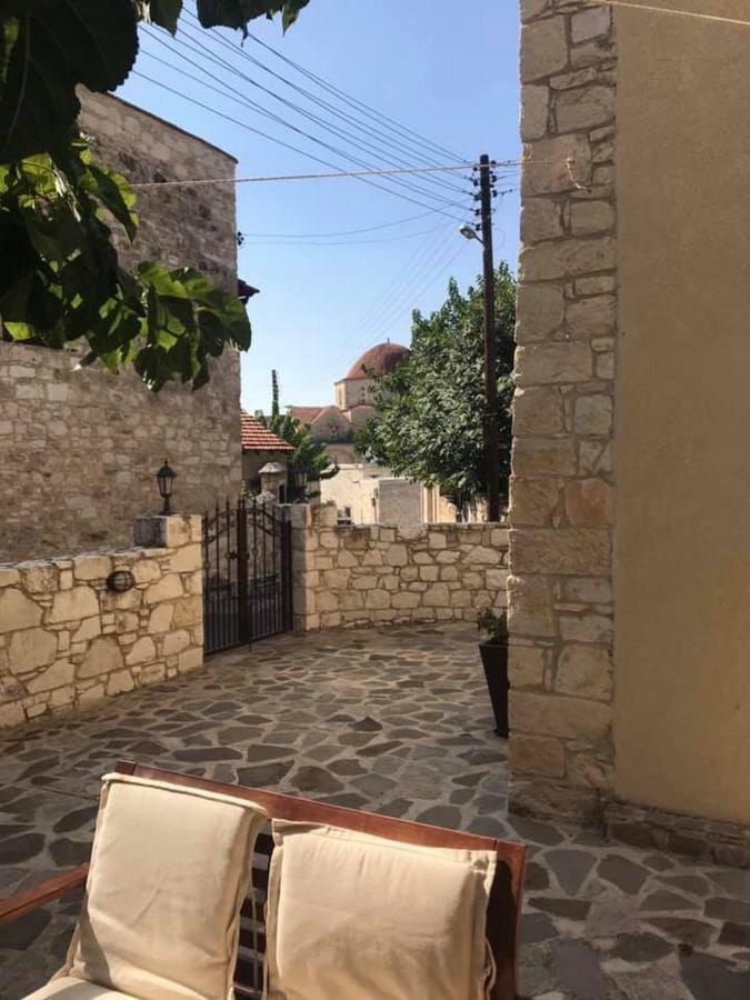 فيلا Salamiou Stone House بافوس المظهر الخارجي الصورة
